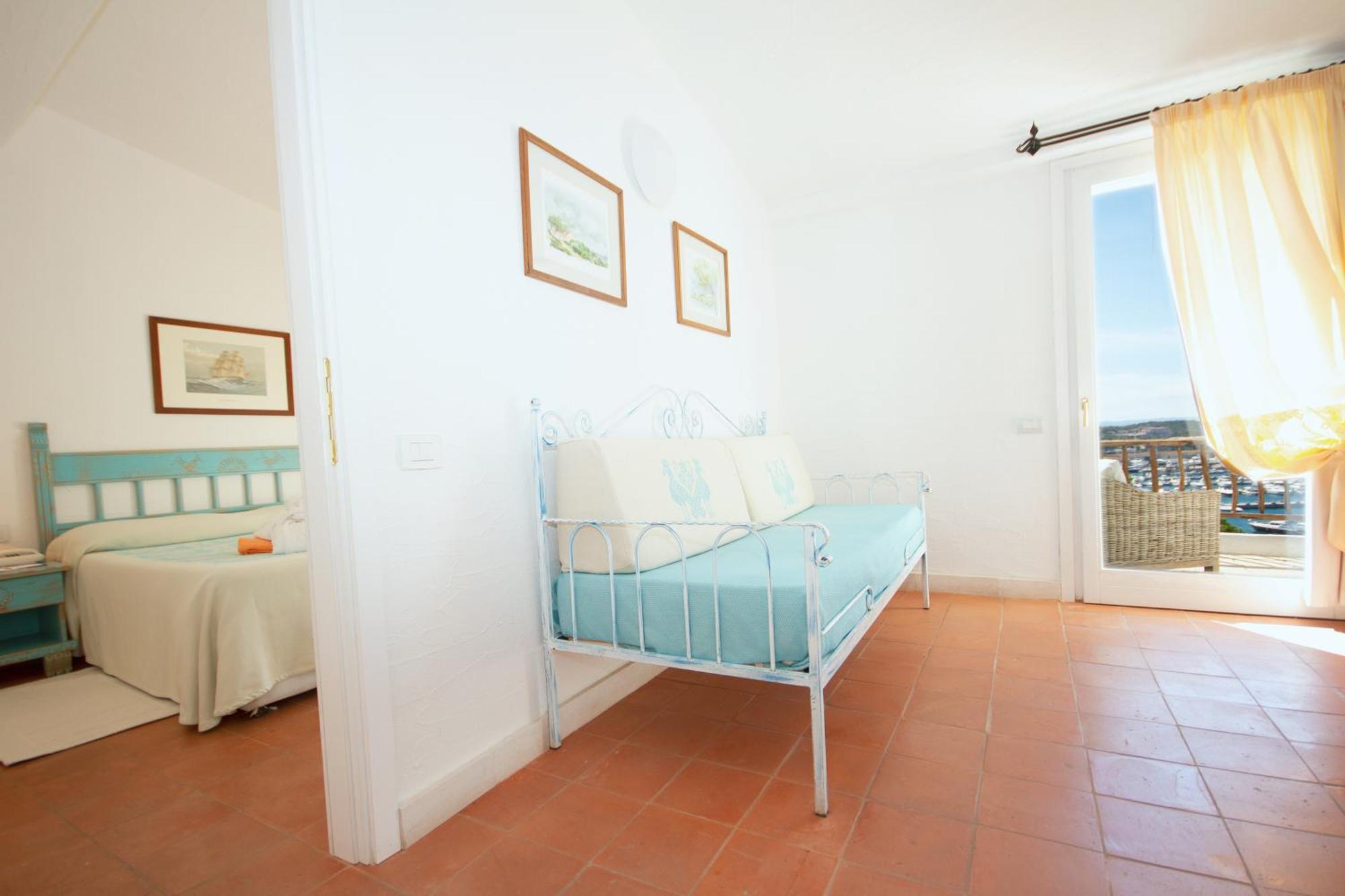 Luci Di La Muntagna Hotel 4*